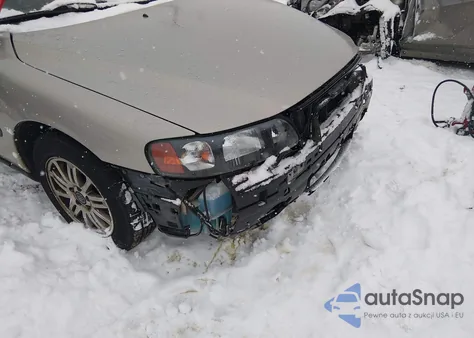 2004 Volvo S60 2.4 from USA, damaged, VIN YV1RS64A742406286